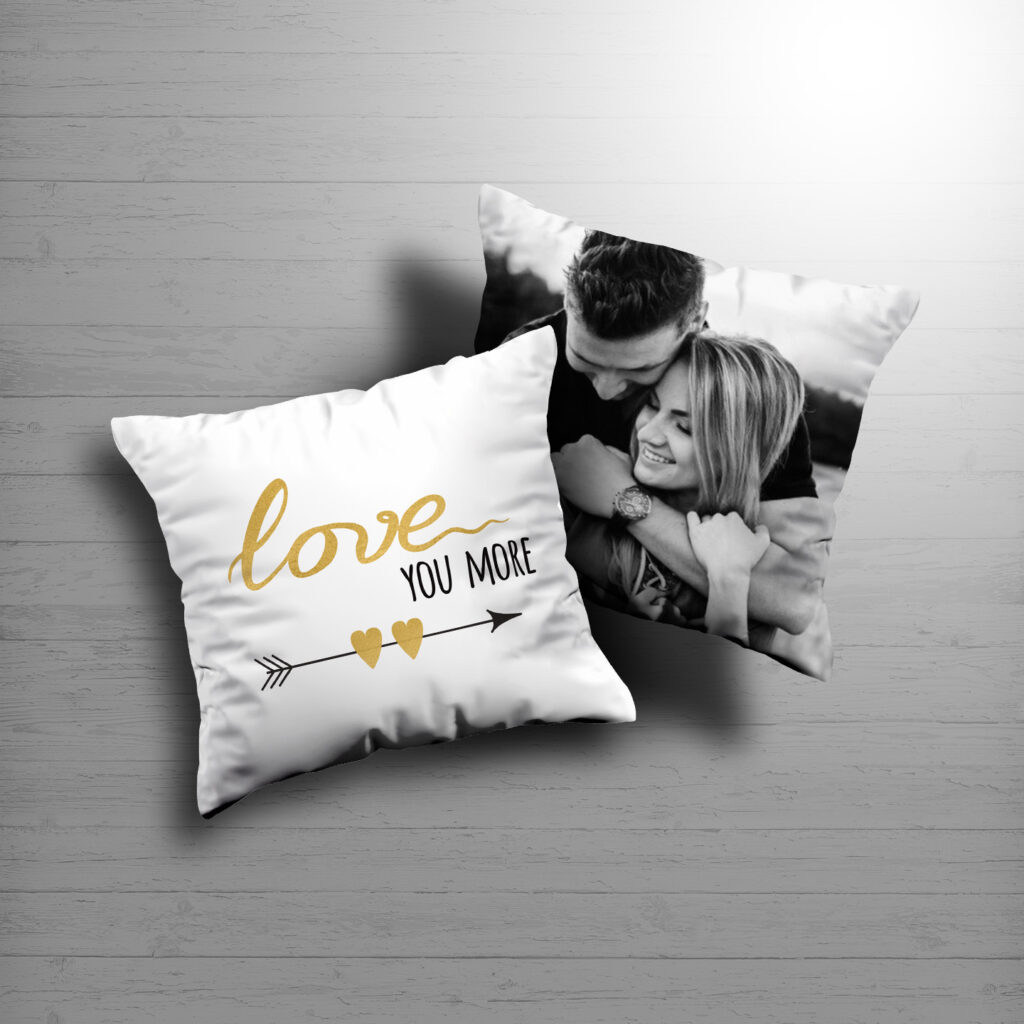 Coussin modèle 06 – Love you more
